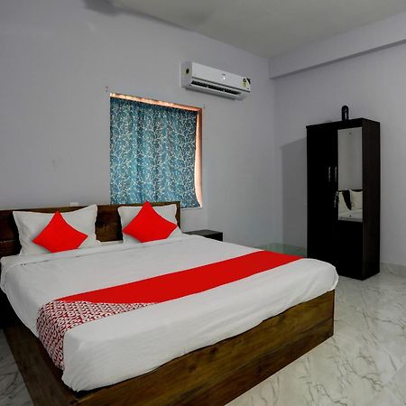 Hotel O Casa Midland Bhubaneswar Exterior foto